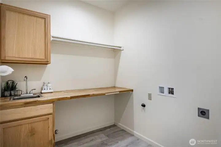 Laundry Room on main level Laundry Room on main level