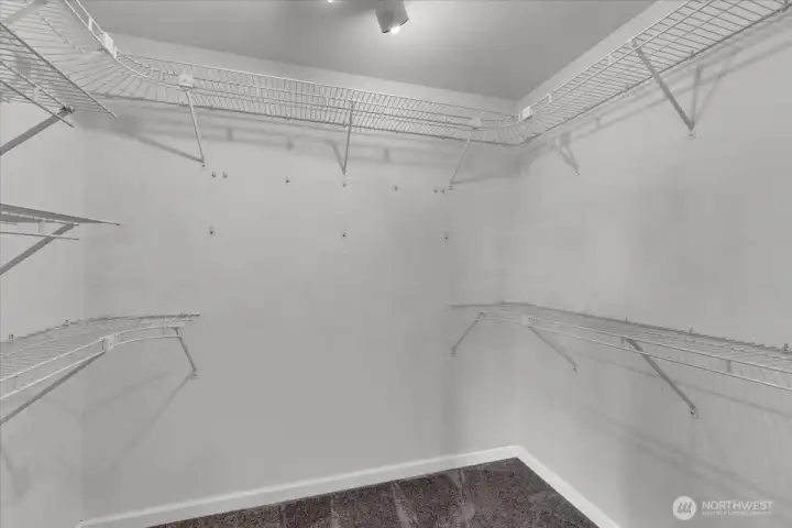 Walk in closet Walk in closet