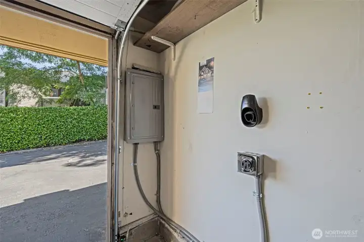 EV charger ready! EV charger ready!