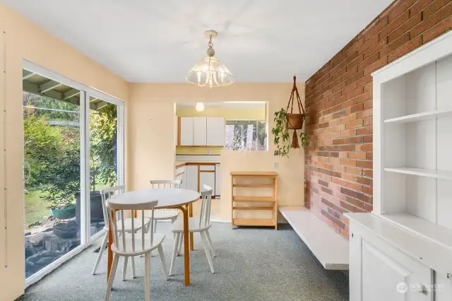 Breakfast room off of kitchen with sliding door to front yard