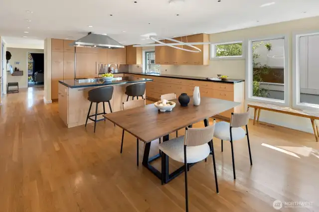 -A semi-open concept main floor leaves one feeling simultaneously unencumbered and yet utterly cared for.