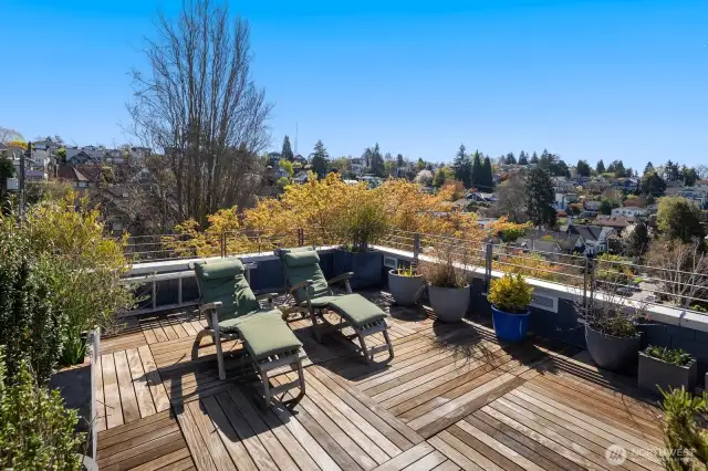 -Set toward the back of the house, this rooftop deck (one of two) is the perfect place to let the landscape do the talking.