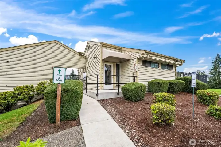 Common area dog park!