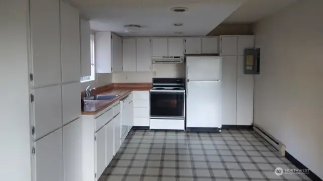 1921 Teresa Way #1