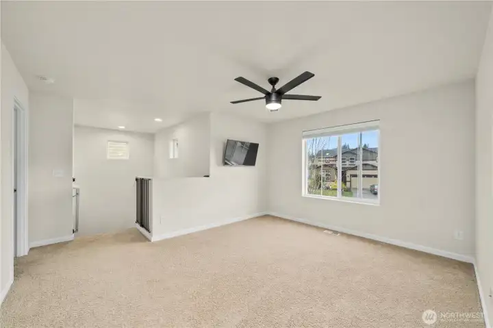 Loft/bonus room
