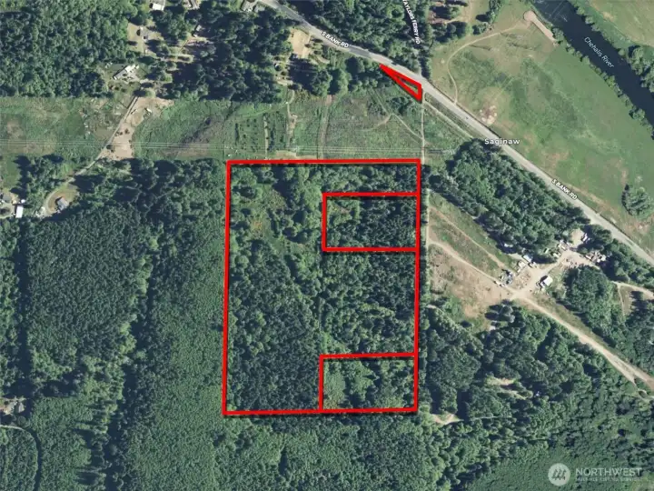 Overhead view with approximate boundaries in red.