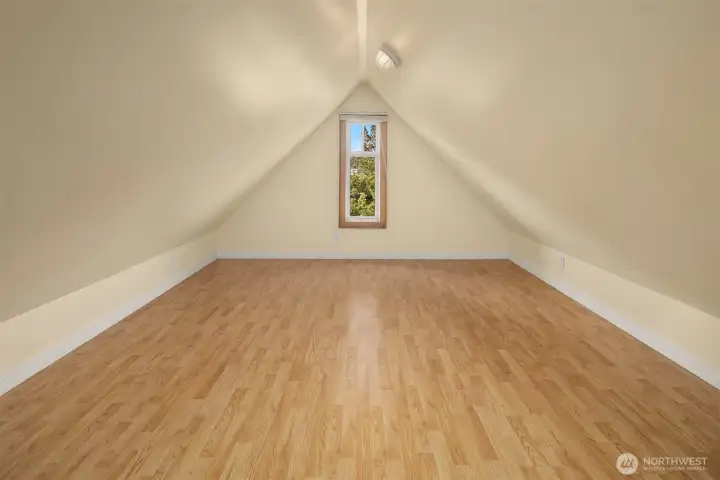 Bonus attic room