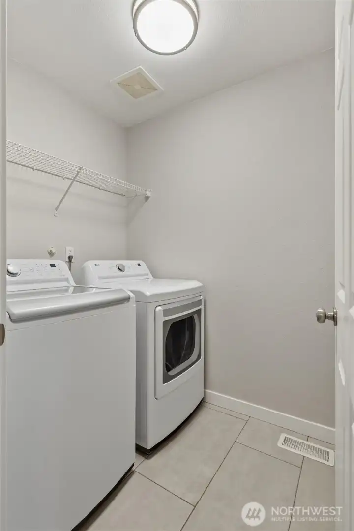 Newer washer & dryer(installed 2024)