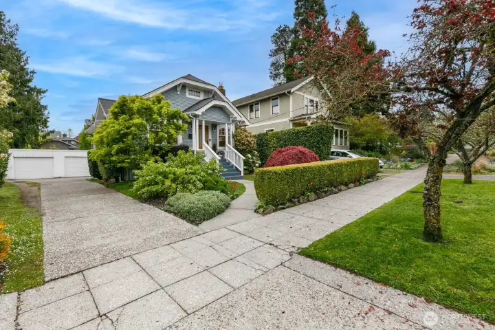 Shared driveway to your own garage bay.