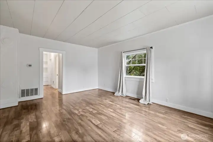 Living Room looking towards hallway
