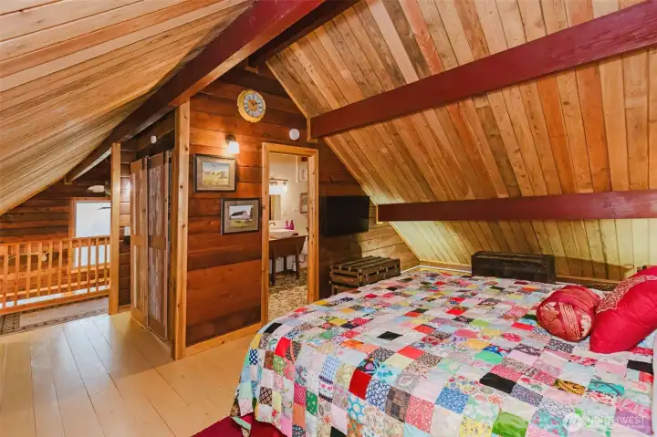 Loft Primary Bedroom