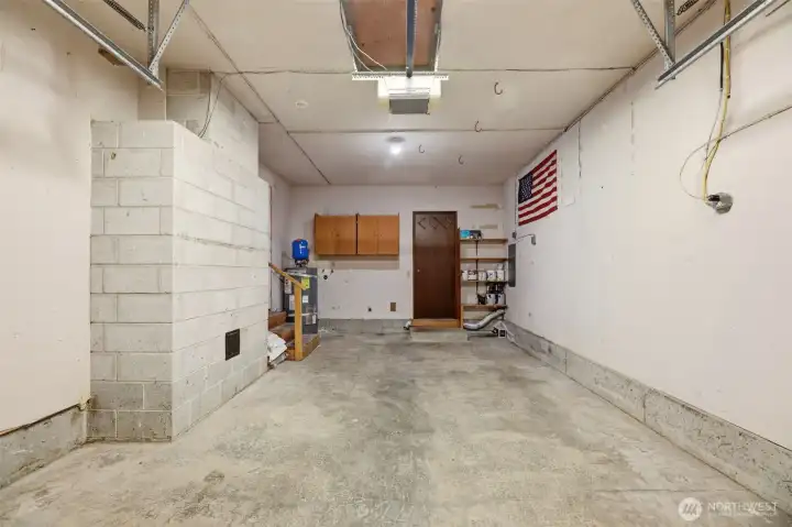 Extra garage space for storage + hobbies. Extra garage space for storage + hobbies.