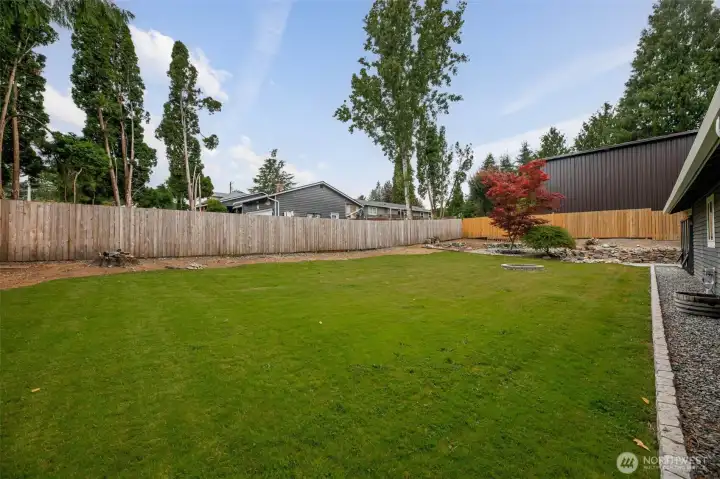 A backyard that truly expands your living space. A backyard that truly expands your living space.