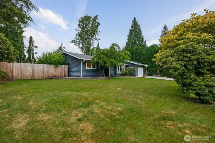 Updated, move-in ready + ideally located near downtown Lake Stevens. Updated, move-in ready + ideally located near downtown Lake Stevens.