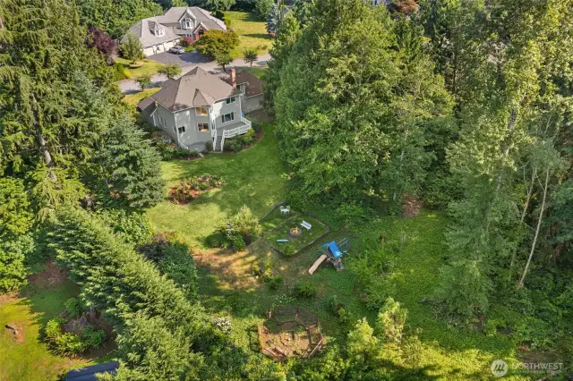 Estate size lot at 40k+ square feet.