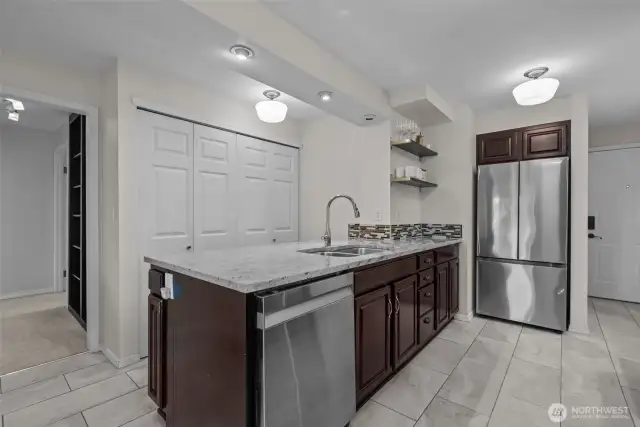 Kitchen w/ New Stainless Steel Appliances