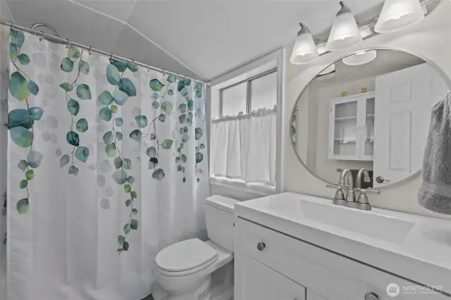 Primary Bathroom Upstairs