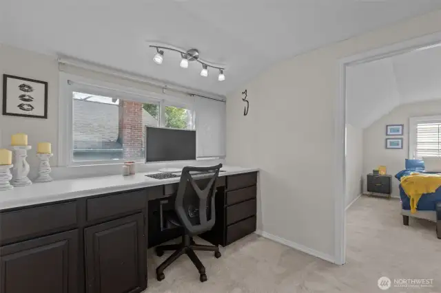 Office Space / Den