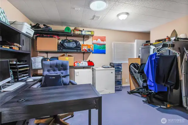 This area can be used as an office or gaming room. Third bedroom is next to the office