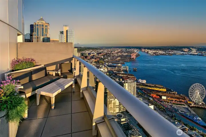 39th floor view terrace