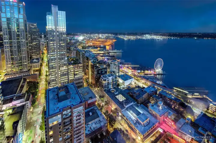 perfect location across from Pike place market and new waterfront