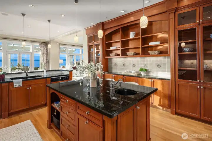 Looking at a NW angle to more of the custom Baywood kitchen cabinets.