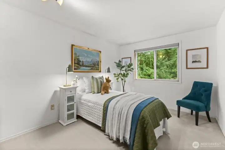 Upper level bedroom 2