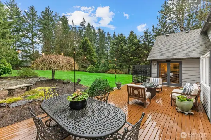 Gorgeous backyard deck