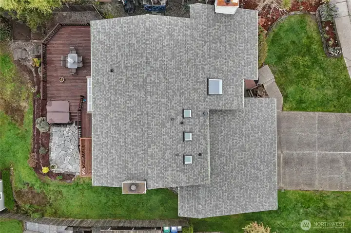 Brand new roof less than 1 year old.