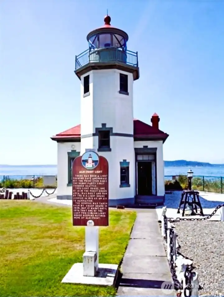 Alki Lighthouse 100+ years old!