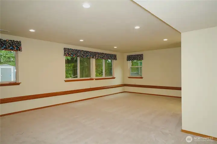 Bonus room