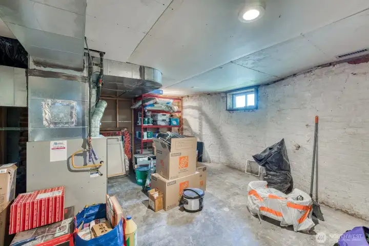 Storage and utility room on lower level. Storage and utility room on lower level.