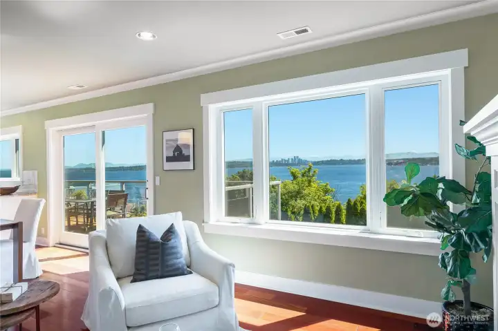 Truly spectacular views and natural light.