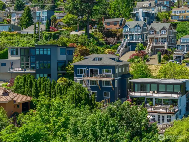 Tucked into a private, hillside location this turnkey Leschi home offers safe and easy walkability around Lake Washington, local green spaces, trails and parks, as well as restaurants, retail and neighborhood market that make it one of Seattles most desirable lakeside communities.