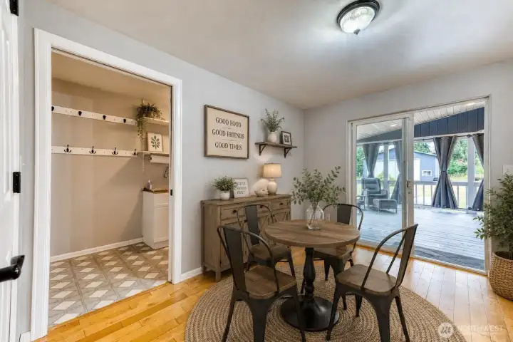 Kitchen Nook with access to Covered Deck - Virtually Staged