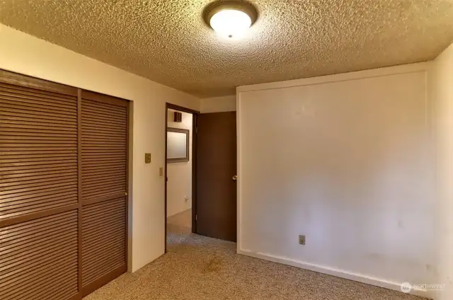 Bedroom 4 toward Hall