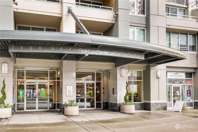 The timeless, impeccably maintained, well-managed, concrete & steel Seattle Heights building