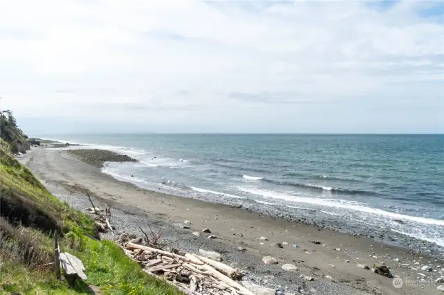 Sierra's beach viewpoint looking south. Access this from nearby Libbey Beach Park.