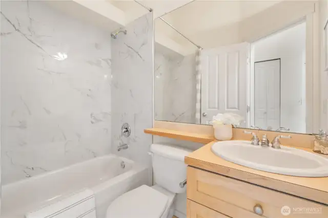 Full Bathroom