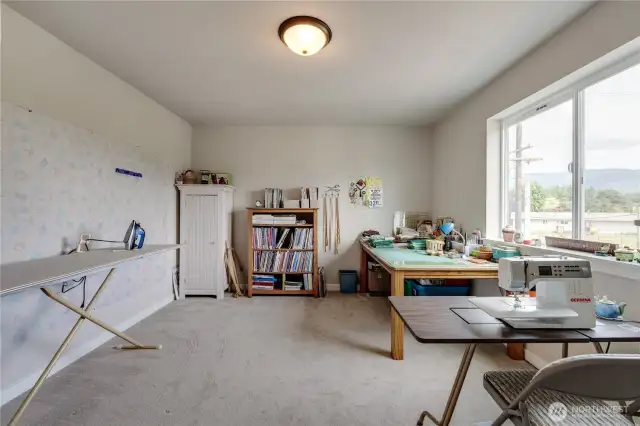 4th bedroom