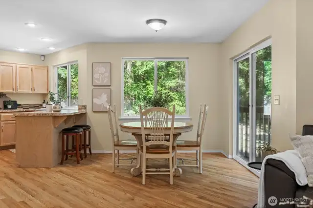 Kitchen eating area.