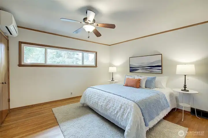 Main bedroom with ceiling fan and mini split!