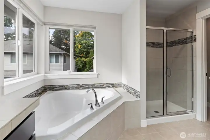 5 Piece ensuite Primary Bath