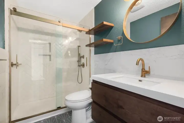Ensuit bathroom