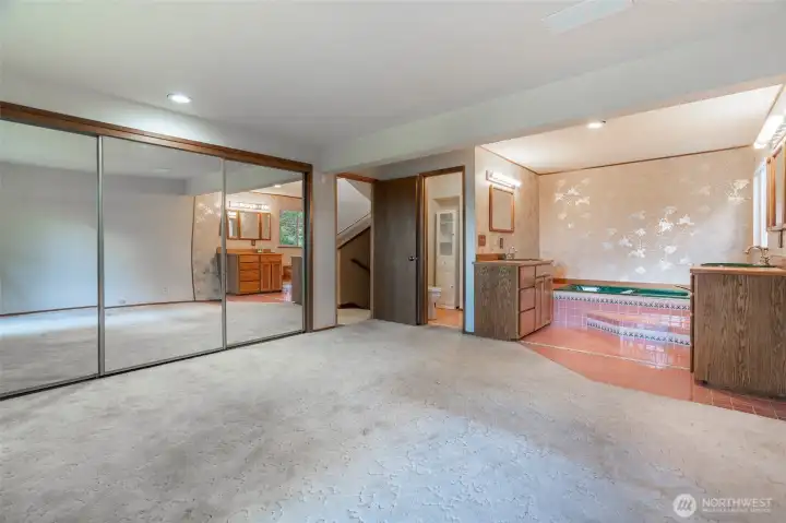 Separate room for toilet and shower