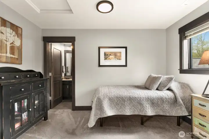 "Bunk" area with adjoining 3/4 bathroom