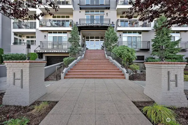 Hawthorne Hill Condominium 320 E 32nd St Tacoma Wa 98404