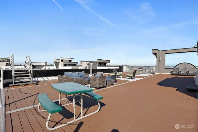 Roof Top Deck for Fun and Entertainment.