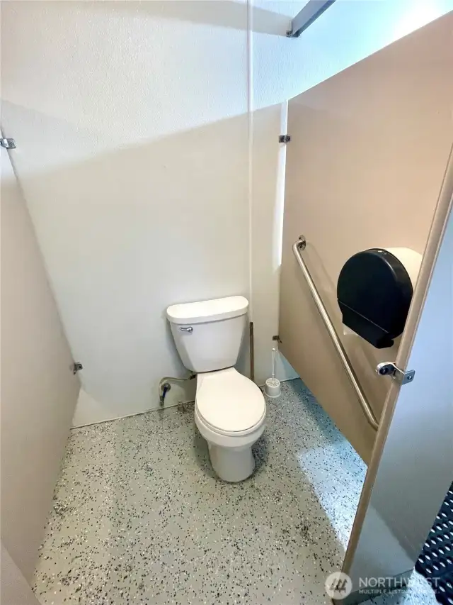 Community Toilet - Heated