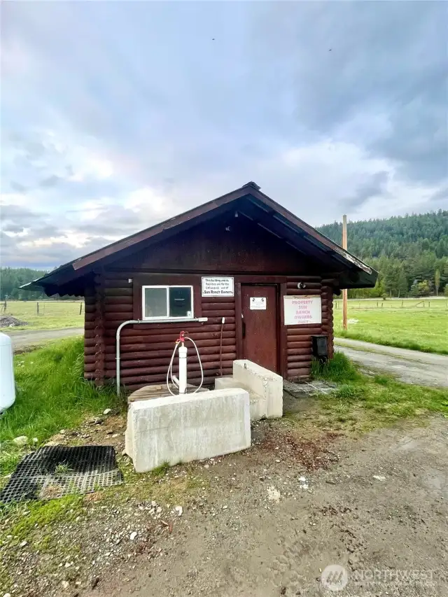 Sun Ranches Community Heated Showers & Toilet